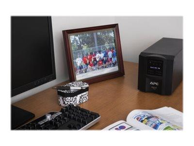 APC Smart-UPS 750VA LCD 230V