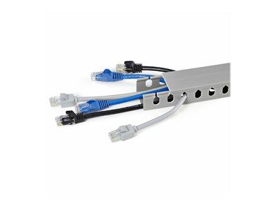 StarTech.com Slotted Wiring Cable Reaceway Duct - 38 x 25mm