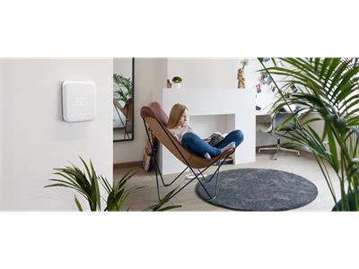 tado Wireless Smart Thermostat v3+ Kit & 8 SRT Bundle